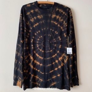 UO Tie Dye Long-Sleeved T-Shirt